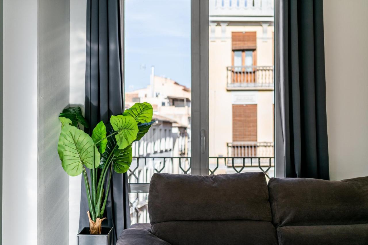 Precioso Piso En Pleno Centro De Granadaアパートメント エクステリア 写真